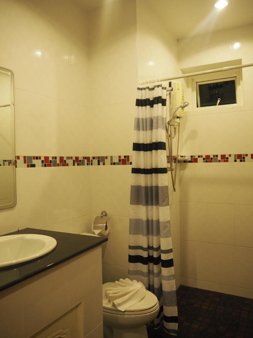 Baan Rosa Bangtao Beach Bang Tao Beach  Exterior photo