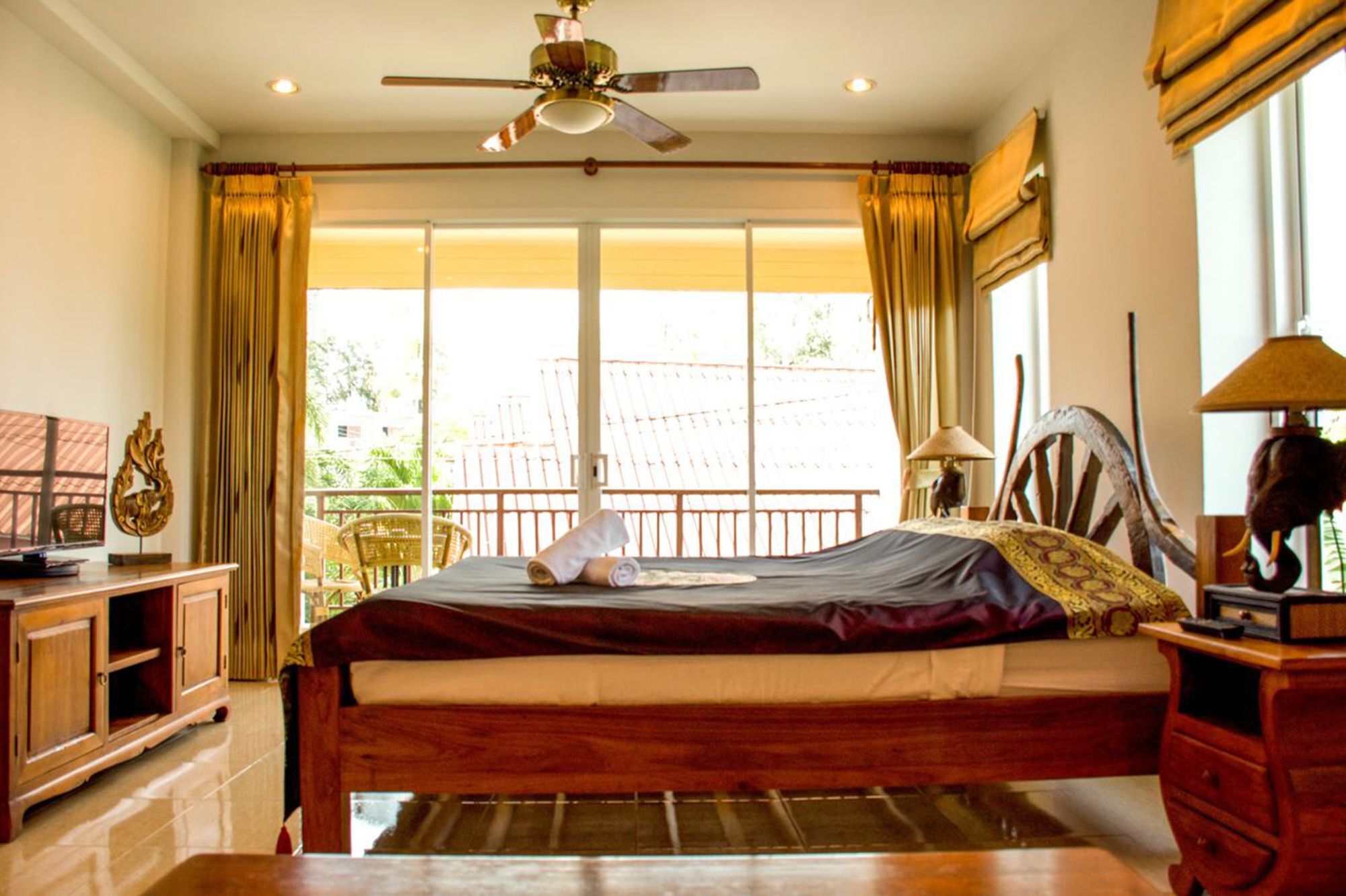 Baan Rosa Bangtao Beach Bang Tao Beach  Exterior photo